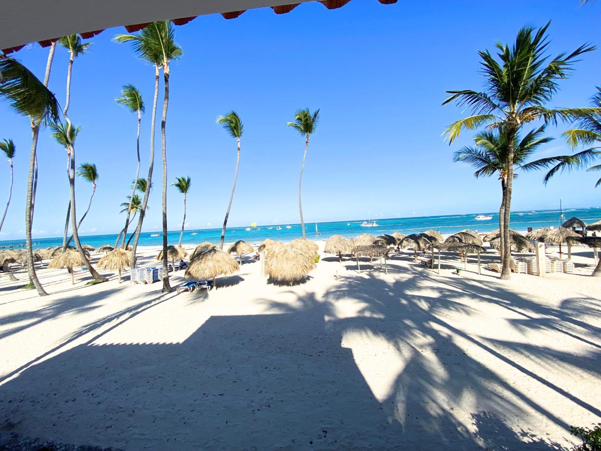 Hotel Caraibico Deluxe Beach Club & Spa Punta Cana Exterior foto